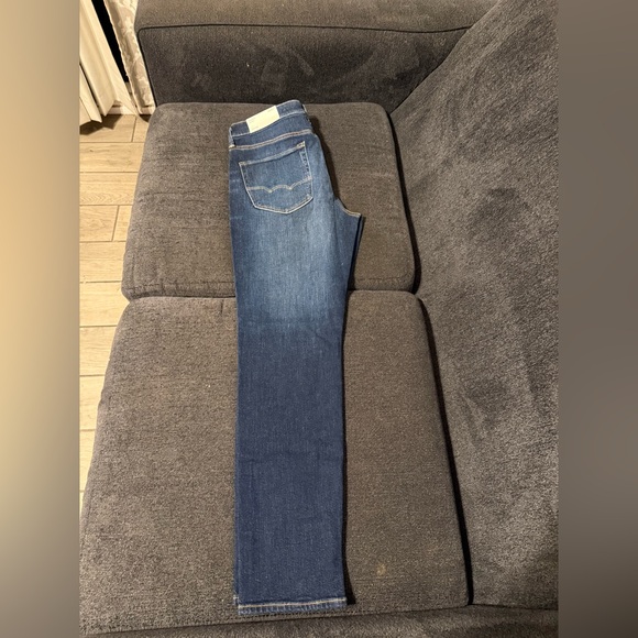 American Eagle Athletic Skinny Jeans - Picture 4 of 4